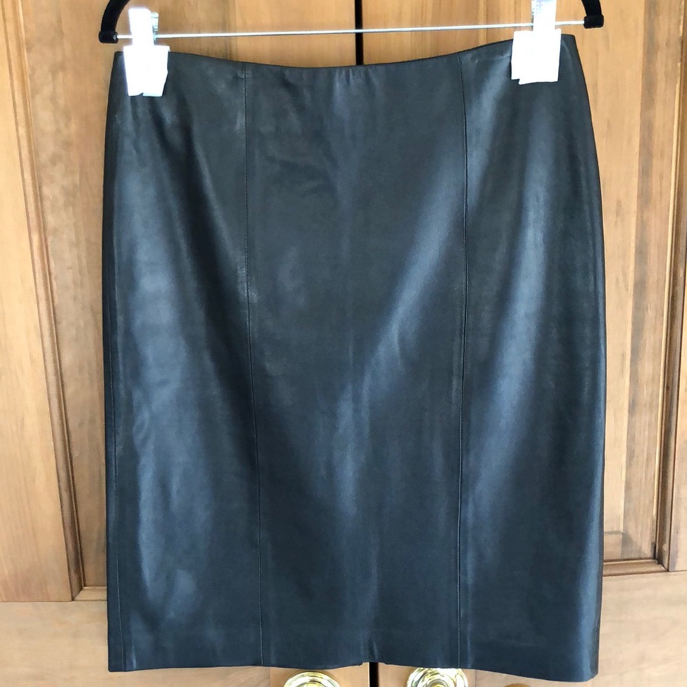 NWT - Talbots Black Leather Skirt SZ 6 - Free Ship